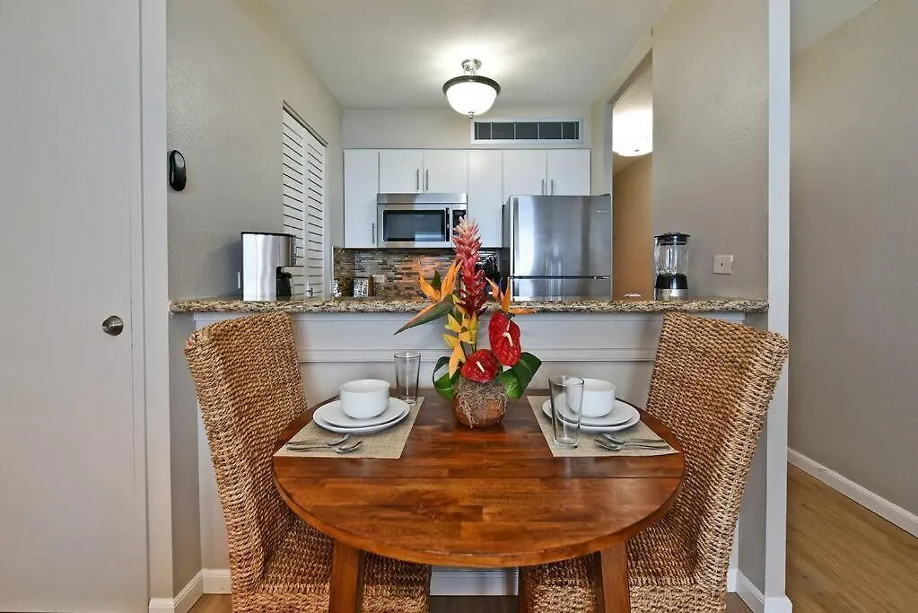 Renovated 8Th Floor Studio At The Mahana!! Kahana 0*,  United States